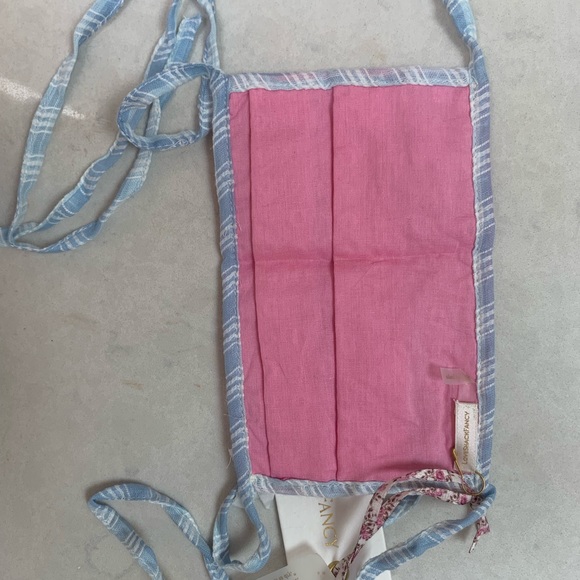 LOVESHACKFANCY💗EMBROIDERED PREPPY PINK/BLUE/WHITE BOW PROTECTIVE FACE MA… - Picture 4 of 11